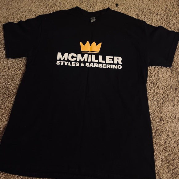 Selling T-shirts for my barbering business look me up on Booksy.com - Picture 4 of 4